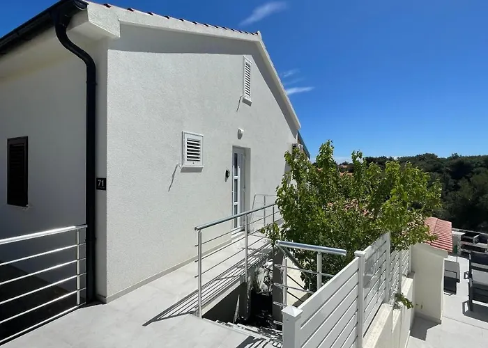 Διαμέρισμα Visitaylinvis