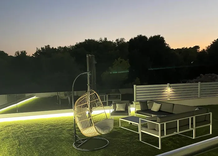 Visitaylinvis * Βις