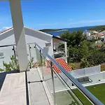 Lejlighed Visitaylinvis Vis